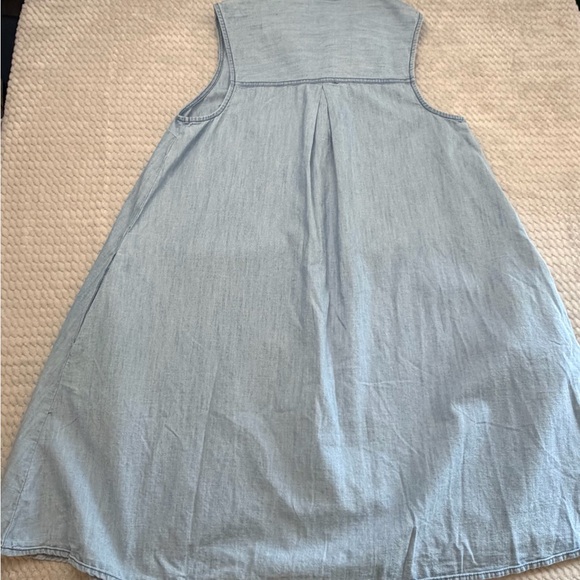 Old Navy Pale Blue Sleeveless Button-Front Midi Dress - Picture 2 of 7